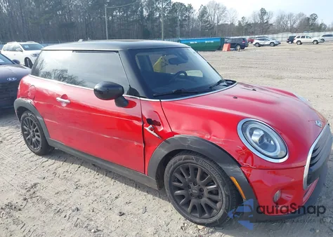 2021 Mini Hardtop Cooper z USA, uszkodzony, nr VIN WMWXR3C05M2M98124